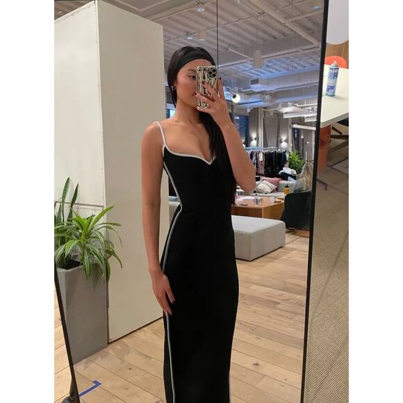 Paris Georgia Heart Dress in Black & White - Picture 2 of 16